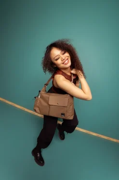 Kintobe -Taske - Milo - Sort - 41 x 30 x 10 cm* Outlet