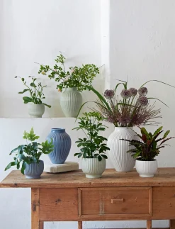 - vase H 27 cm ripple white^Knabstrup Keramik Discount