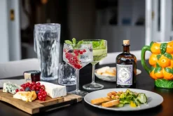 - Plastik Glas - Superglas Club No. 15 - Transparent - Sæt af 2 stk.^Koziol