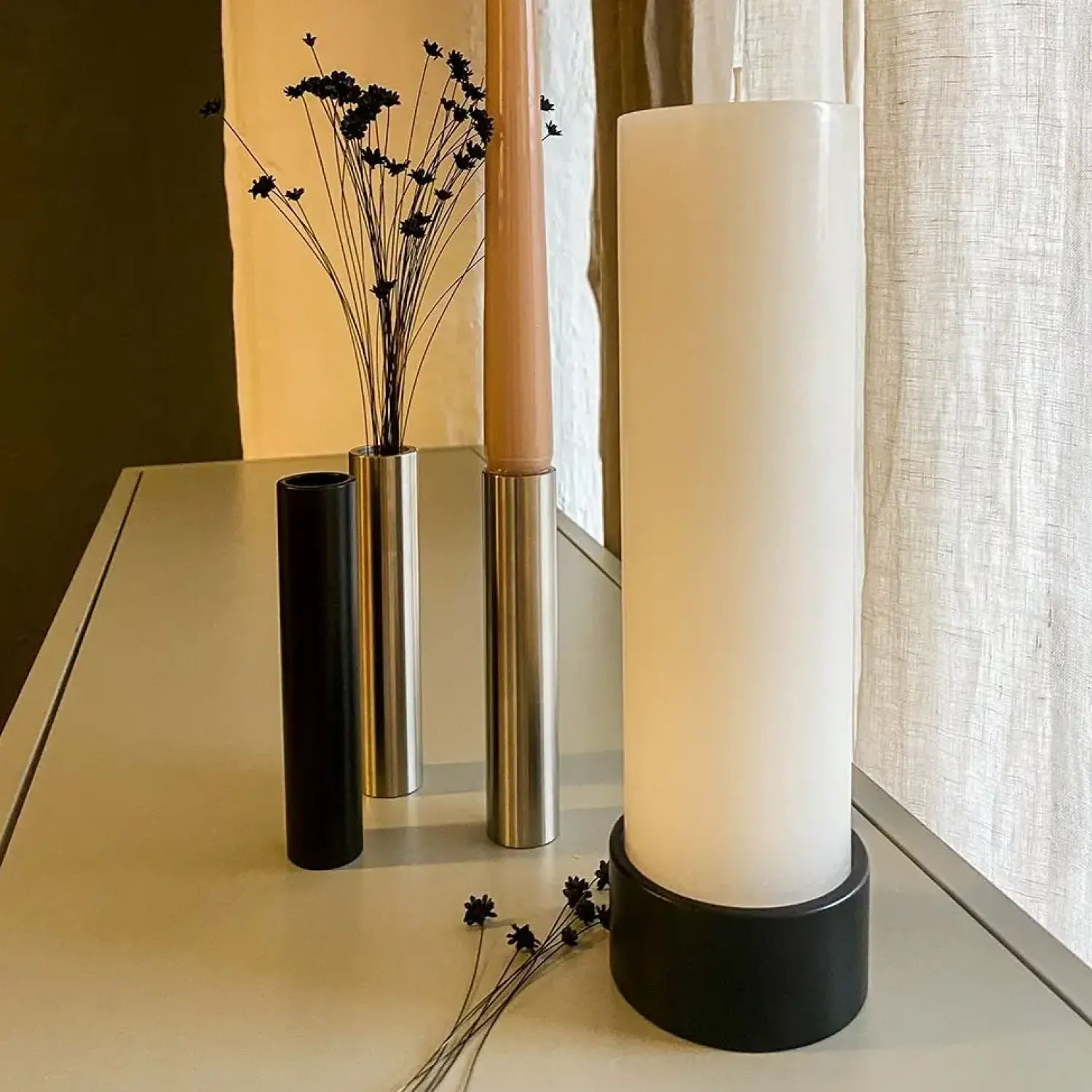 - Fat Light - Sort - Black - 4 x Ø8 cm^Kunstindustrien Sale