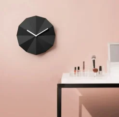 LAWA Design - Delta ur, sort m. hvide visere* Online