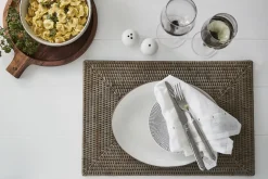 - Amera middagstallerken 29x22,5 cm. beige*Lene Bjerre Hot