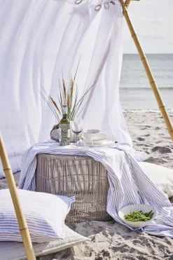 - Camille skål 25x25 cm. råhvid^Lene Bjerre