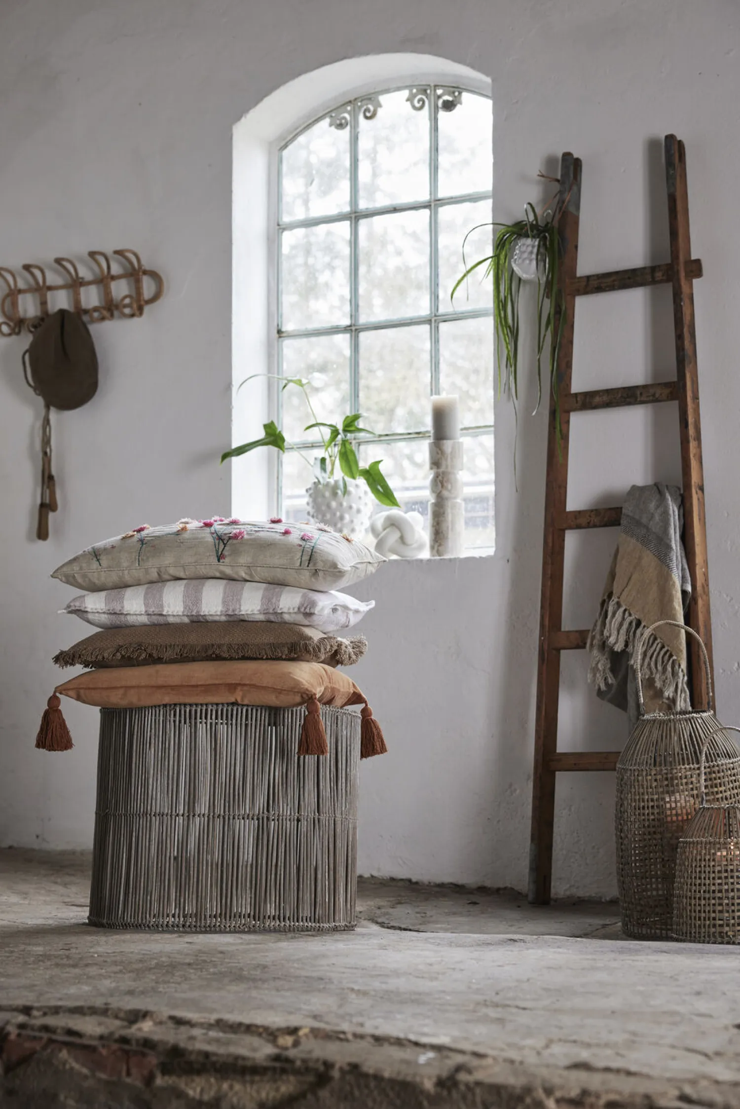 - Dotsie hængepotte Ø12cm hvid*Lene Bjerre Sale