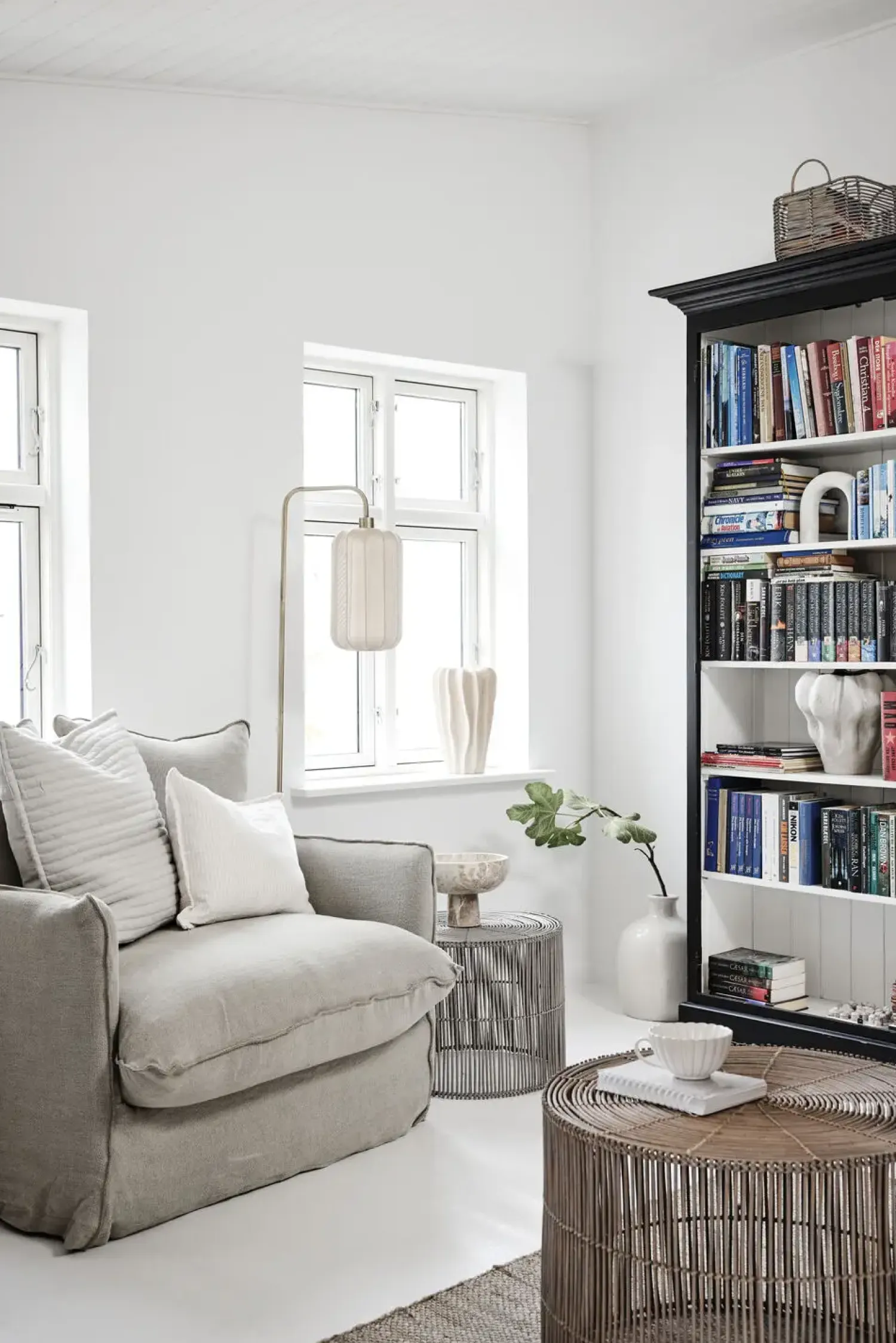 - Ellia skål 25x25 cm. sand marmor^Lene Bjerre Hot