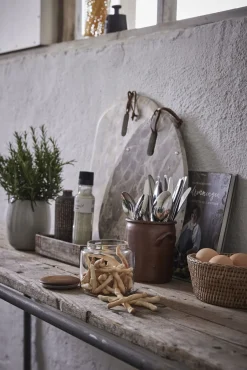 - Ellia skærebræt 40X30 sand Marmor^Lene Bjerre Outlet