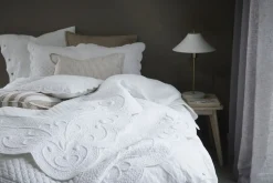 - Fiona pude 60x40 cm. gyldenbrun^Lene Bjerre Clearance