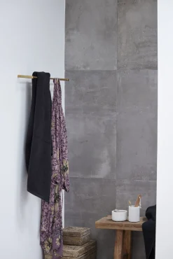 - Molli håndklæde 100x50 cm. sort^Lene Bjerre Clearance