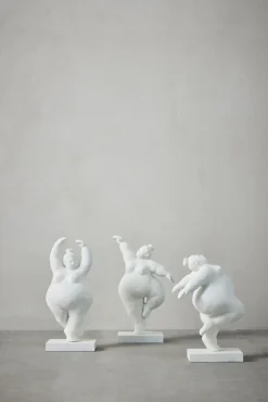 - Serafina kvinde figur H23 cm. hvid*Lene Bjerre Outlet