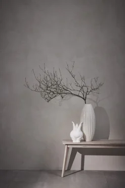 - Serafina Kvinde figur H28 cm. hvid^Lene Bjerre New