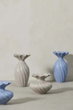 - Susille vase H14 cm. sand^Lene Bjerre Online