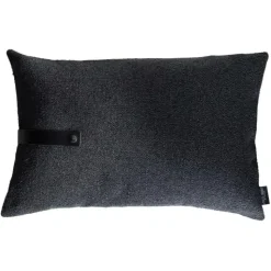 - Pude Boule - Black (40x60 cm)*Louise Smærup New