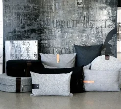 pude - Sort pude i velour 60 x 40 cm^Louise Smærup Discount