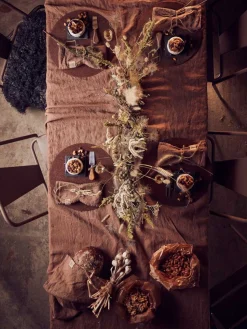 - Dug - Lovely - Almond - 145x250 cm*Lovely Linen Outlet