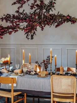 - Dug - Misty - Edge - Dark Grey / Mørkegrå - 145x300 cm*Lovely Linen New