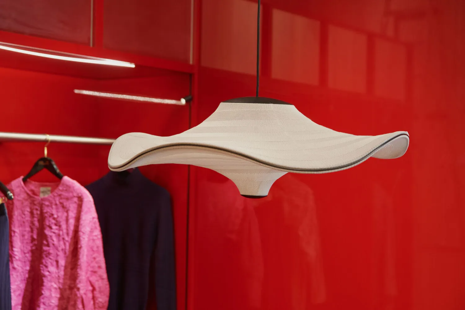 - Pendellampe - Flying Ø78 - Ivory White^Made by Hand Online