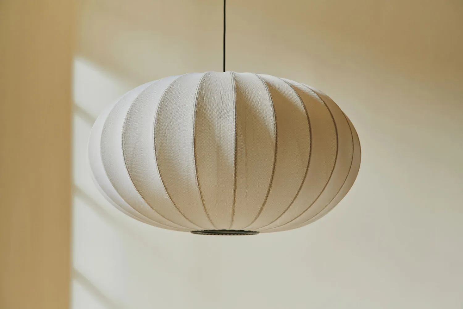 - Loftlampe - Knit-Wit 57 Oval Ceiling/Wall - Pearl White*Made by Hand Best