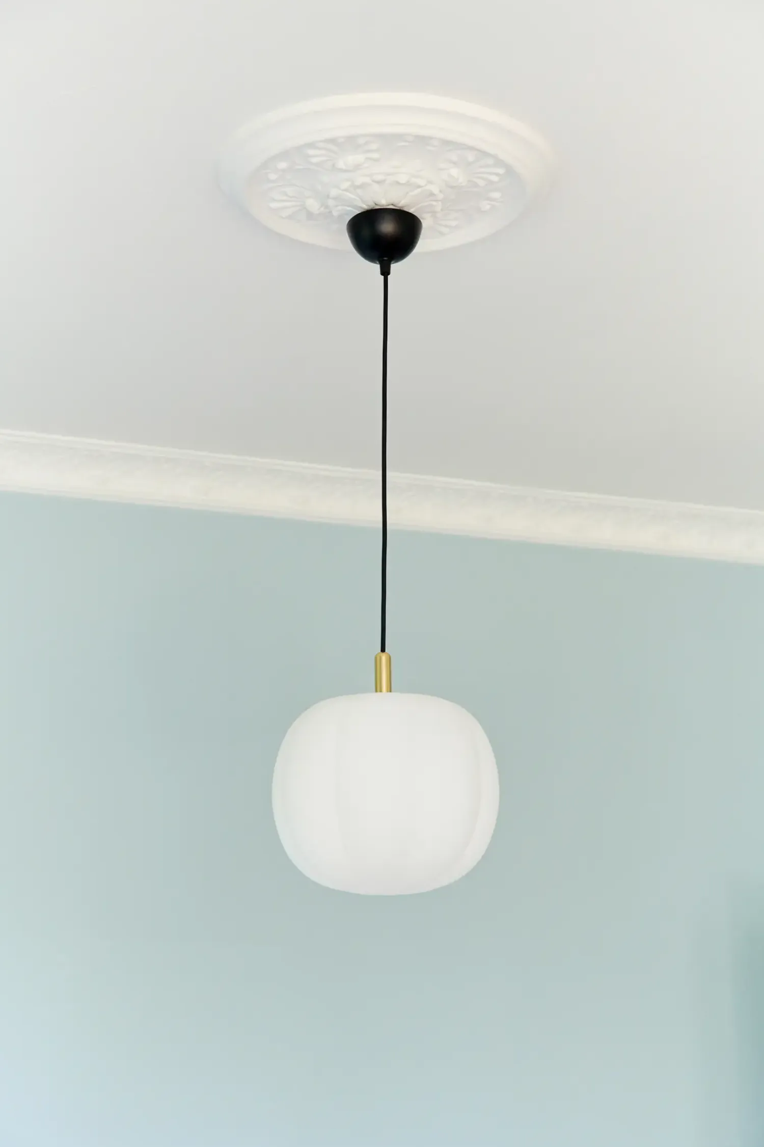 - Pepo Pendant Medium Ø30 Brass Top - Opal^Made by Hand Sale