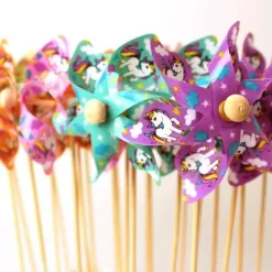 - Vindmølle enhjørning Ø9 cm. - ass. farve (1 styk.)*Magni New