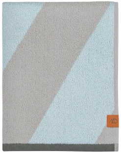 - DIAGONAL bath towel - Mint^Mette Ditmer Best