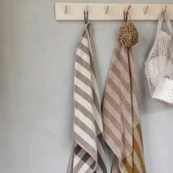 - DISORDER gæstehåndklæde, 2 stk., Off-white*Mette Ditmer Best