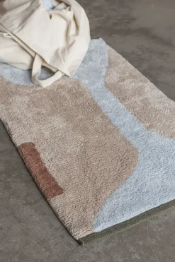- FIGURA rug, small - Light blue*Mette Ditmer New