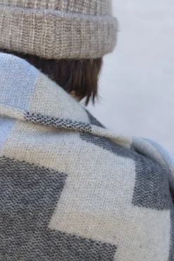 - MAZE-plaid - Light blue - W130 x L190 cm*Mette Ditmer Outlet