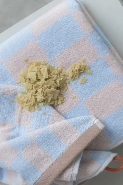 - RETRO håndklæde, lyseblå^Mette Ditmer Best