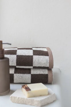 - RETRO-håndklæde - Chocolate - W40 x L55 cm^Mette Ditmer Discount