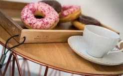 - Bakke i træ - Beige læder - 15 x 60 cm.^MILLE W NORDISK DESIGN Online