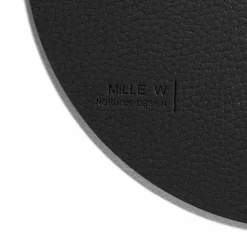 - Ellips Bordskåner - Sort læder - Ø22 cm^MILLE W NORDISK DESIGN Discount