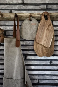 - Louie skærebræt - Small -Teakrod*Muubs Clearance