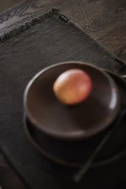 -Umami Dækkeserviet - Sort/Brun*Muubs Online