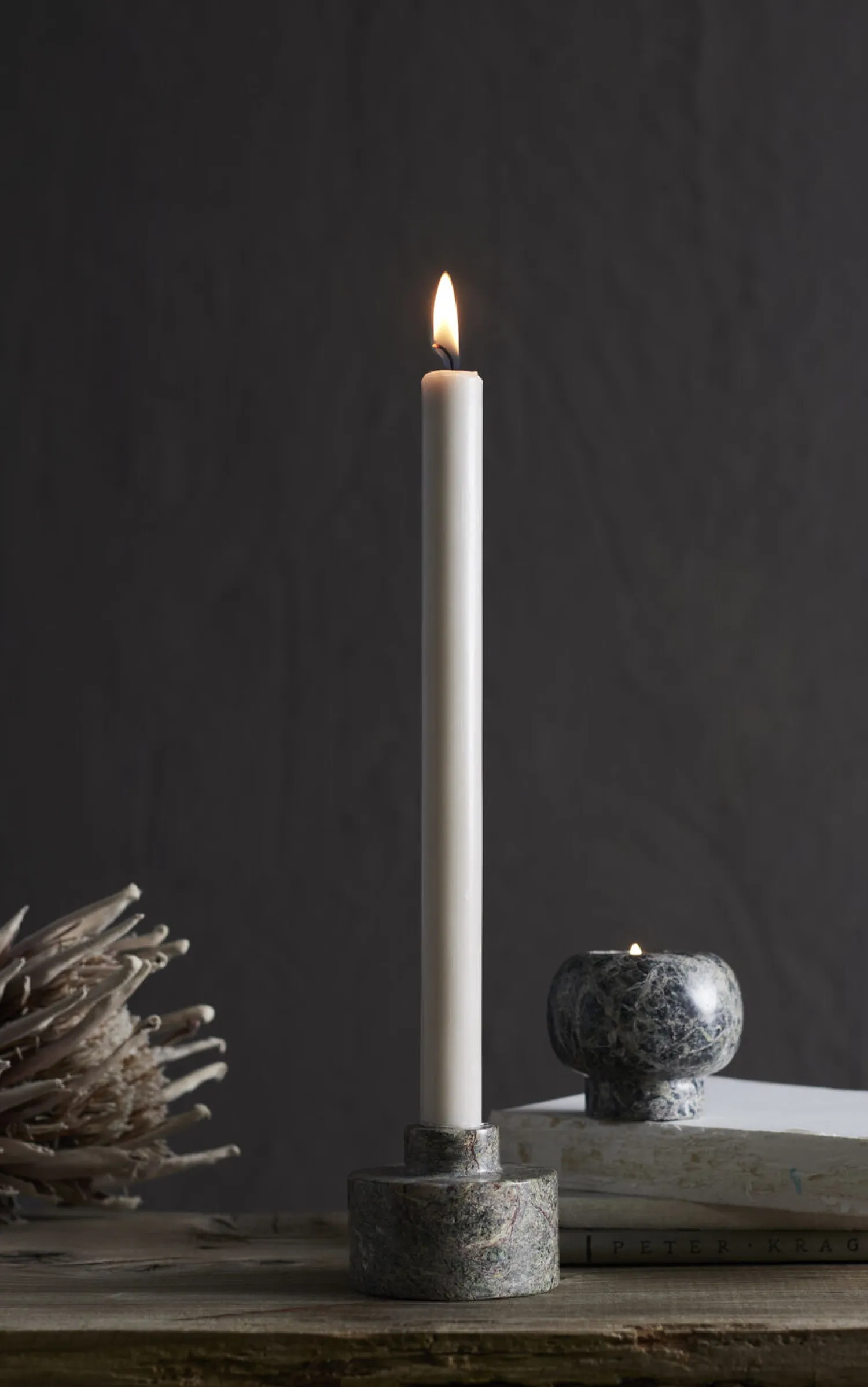 -Vita Fyrfadsstage - Seagrass*Muubs Online