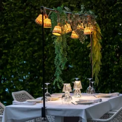 - Udtrækkeligt bordstel til guirlander/havelamper - Garland lift^New Garden Hot