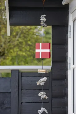 - Snoren med flag og velkommen klods - sort snor^Nordic By Hand Sale