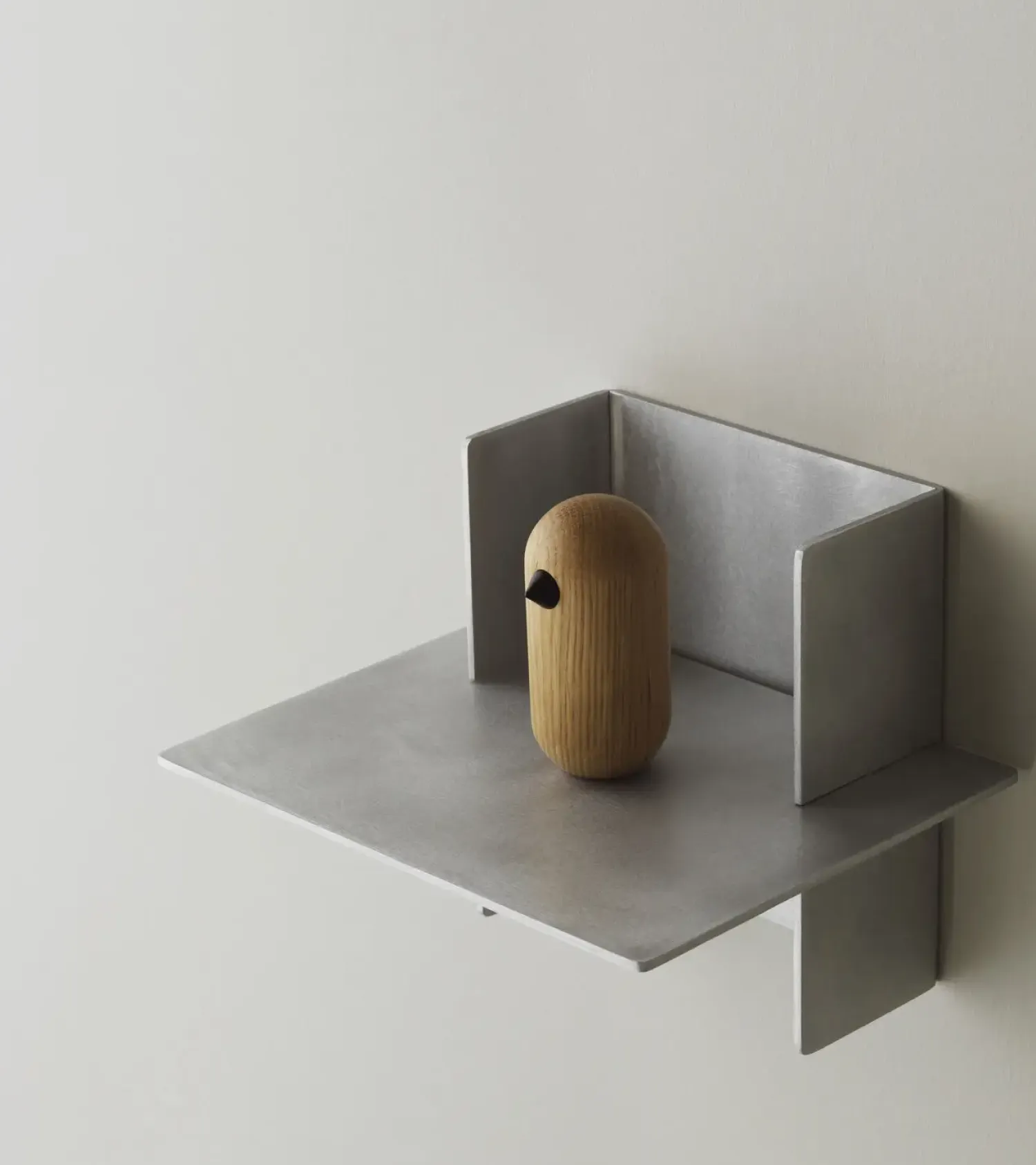 - Alu Shelf 25 cm*Normann Copenhagen