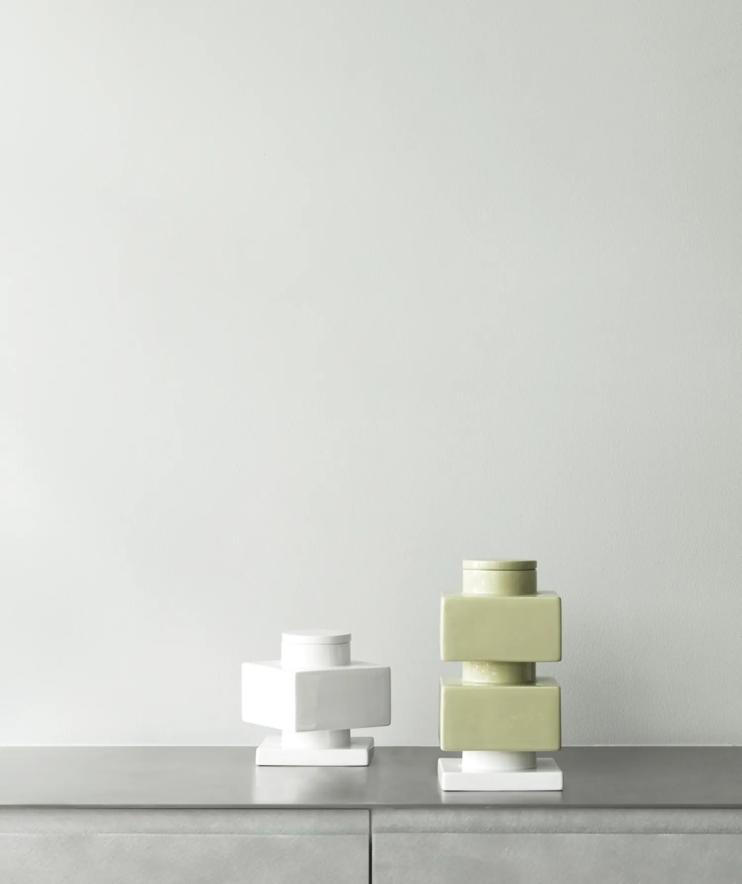 - Deko Object S4 - Sage/Grøn - H: 16 cm*Normann Copenhagen New