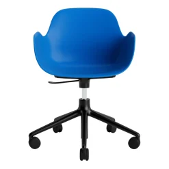 - Form Armstol Swivel 5W med hjul - Sort/Blå^Normann Copenhagen Online