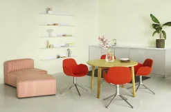 - Form Armstol Swivel 5W med hjul - Sort/Varm grå^Normann Copenhagen Sale