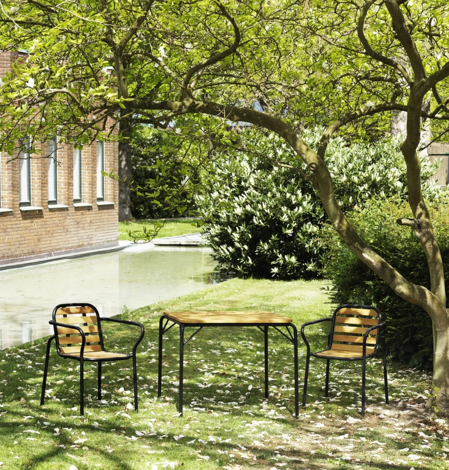 - Havebord - Vig Robinie - 90x80 - Sort^Normann Copenhagen Discount