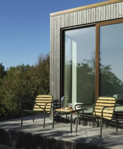 - Havestol- Lounge stol - Vig Robinie - Mørke grøn^Normann Copenhagen Clearance