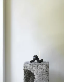 - Lysestage - Crooked Candlestick One - Bronze^Normann Copenhagen Online