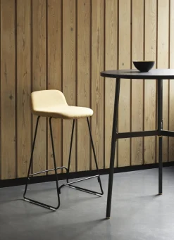 - Union Table Ø80 x H95,5 cm*Normann Copenhagen Sale
