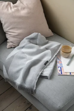 - Loop Plaid, Cool Grey*NovoForm