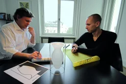 - Esmeralda vase S^Philippi Online