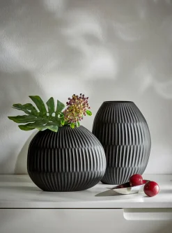- Noir vase horizontal^Philippi Best