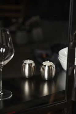 - Multi lysestage - til fyrfadslys og 20 mm lys. Rustfrit stål^Piet Hein Discount