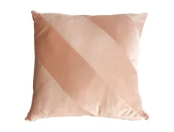 - Cushion Tono square peach orange*Present time Best