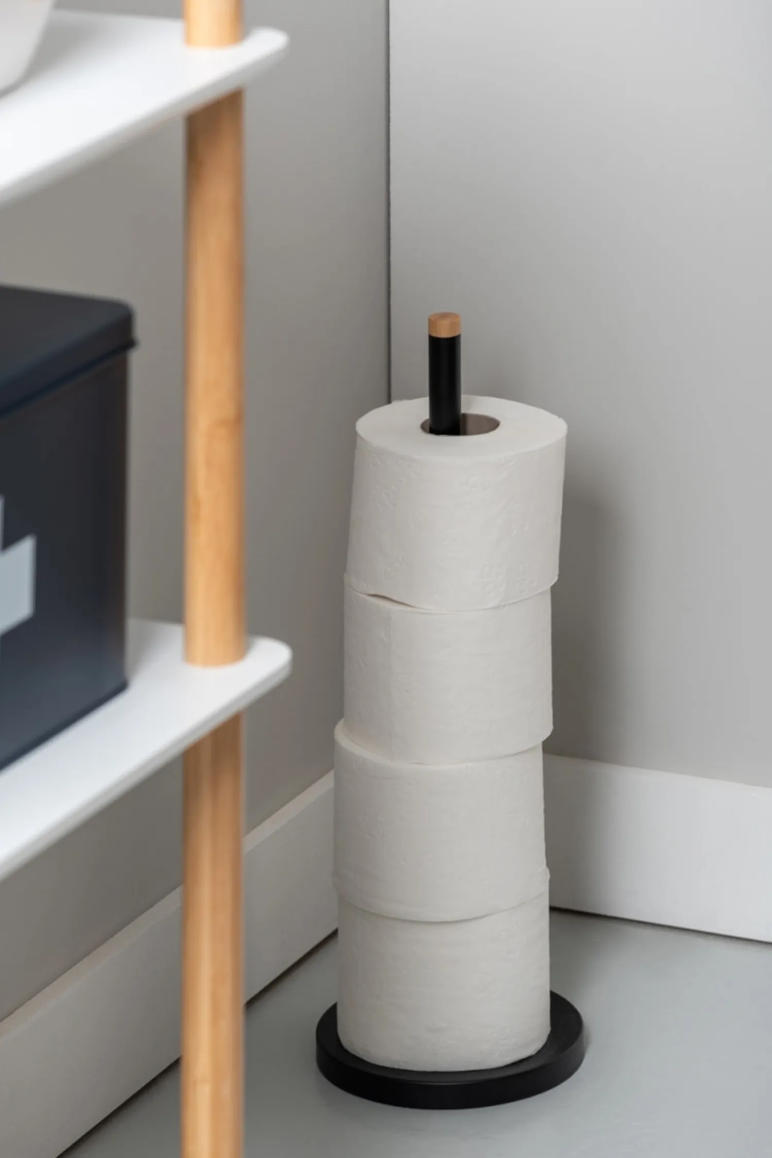 - Toilet roll holder Bamboo Accent black*Present time Hot